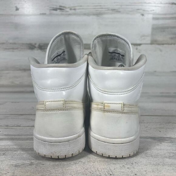 Nike Air‎ Jordan 1 Mid White Wolf Basketball Shoes BQ6472-111 Men Size 8 - Picture 3 of 8